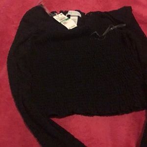 Black beauty long sleeve top